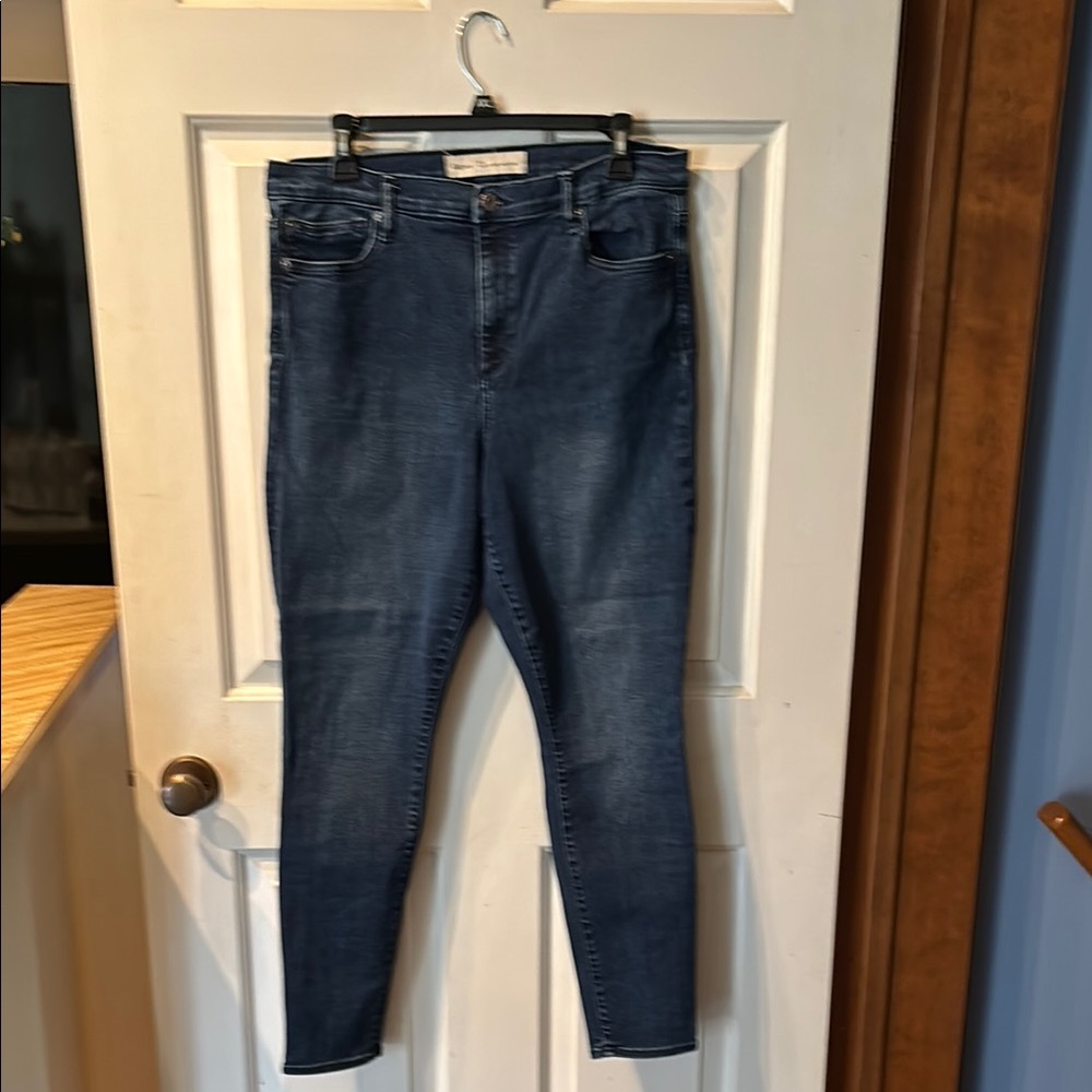 Women's Blue Jeans